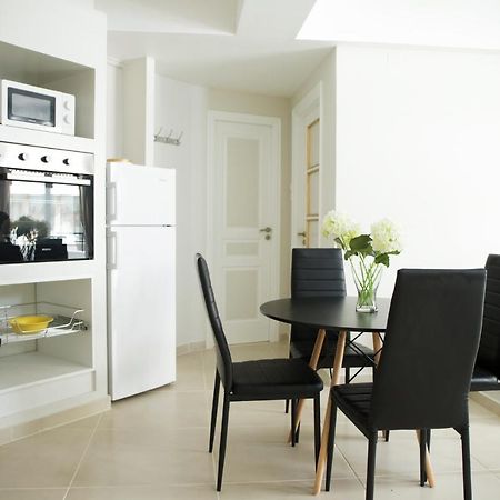 Praxitelis Luxury Apartments Athen Eksteriør bilde