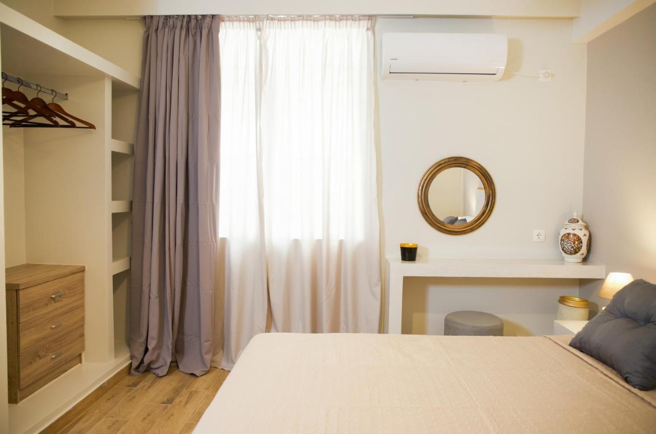 Praxitelis Luxury Apartments Athen Eksteriør bilde