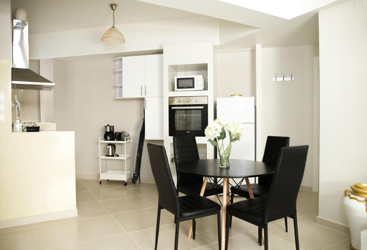 Praxitelis Luxury Apartments Athen Eksteriør bilde