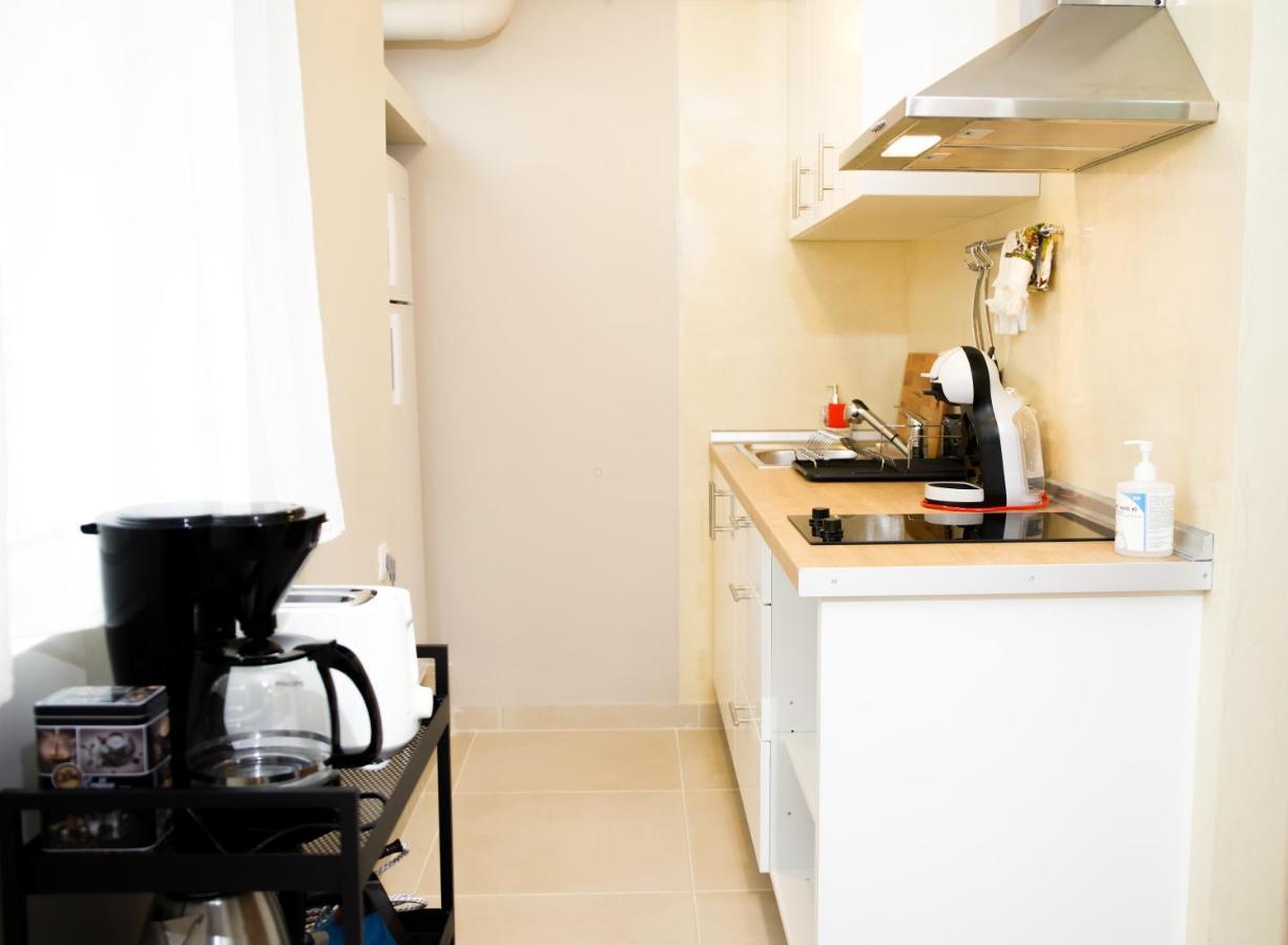 Praxitelis Luxury Apartments Athen Eksteriør bilde