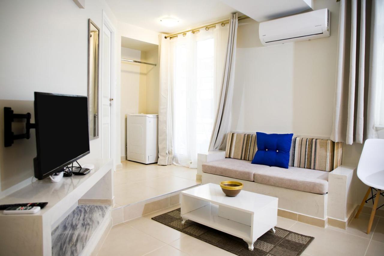 Praxitelis Luxury Apartments Athen Eksteriør bilde